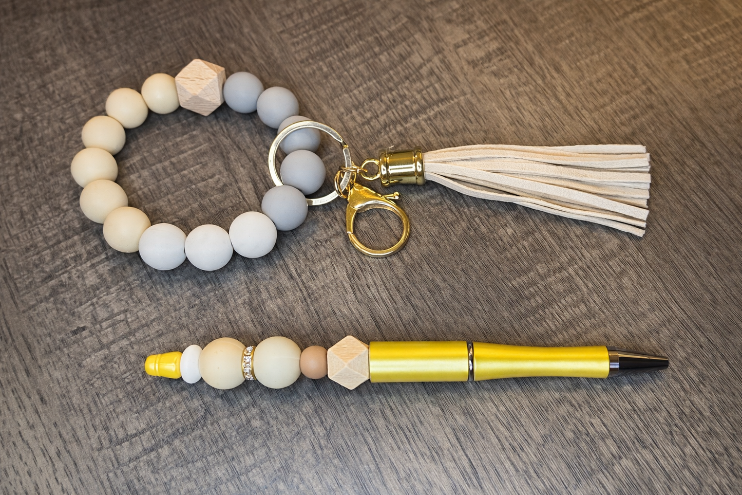 Beaded Wristlet & Pen Duo