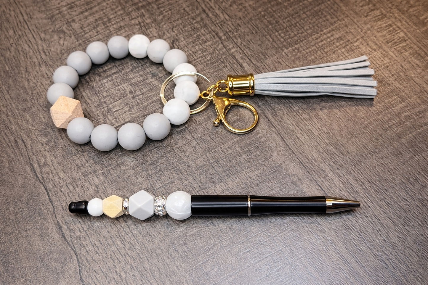 Beaded Wristlet & Pen Duo